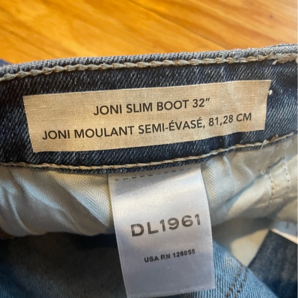 NWOT DL1961 Joni Slim Boot 32” Size 26 - Picture 2 of 8